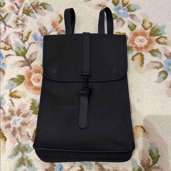 Rains Navy Backpack (Backpack Mini) - Picture 4 of 6